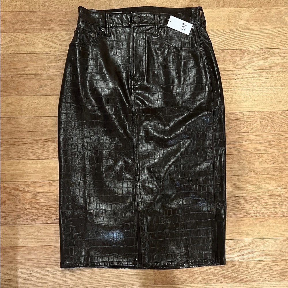 GAP Shiny Brown Textured Croc Pencil Skirt